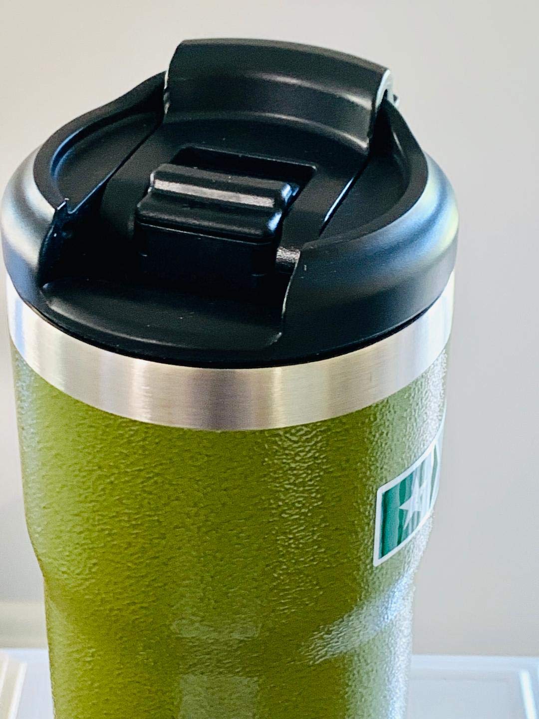 Double Walled Hammered Stainless Steel Tumbler With Handle I585046