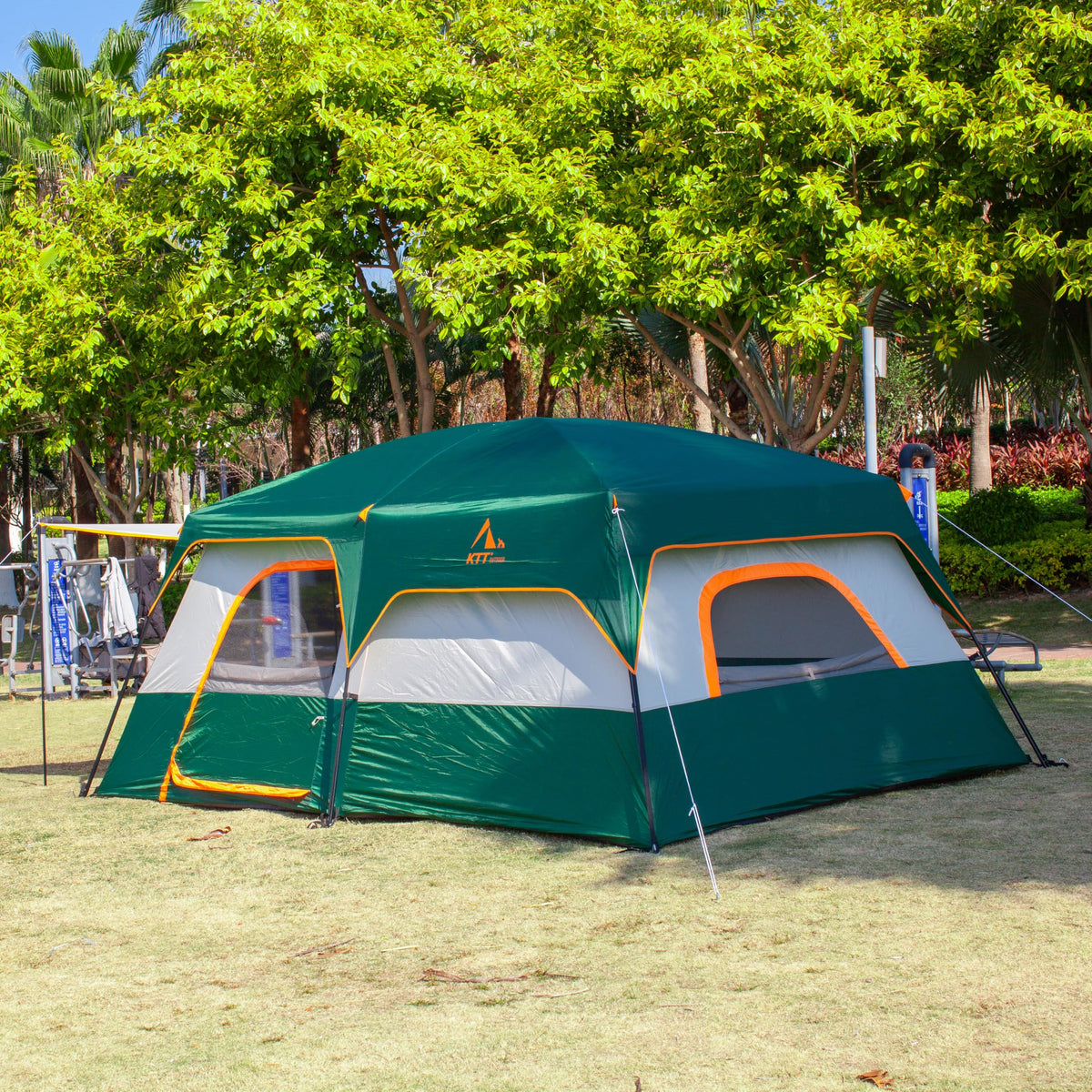 Extra Large 8-14 Person Cabin Tent V3640